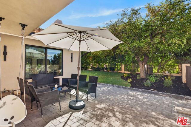 3243 Kirkham Drive, Glendale, CA 91206
