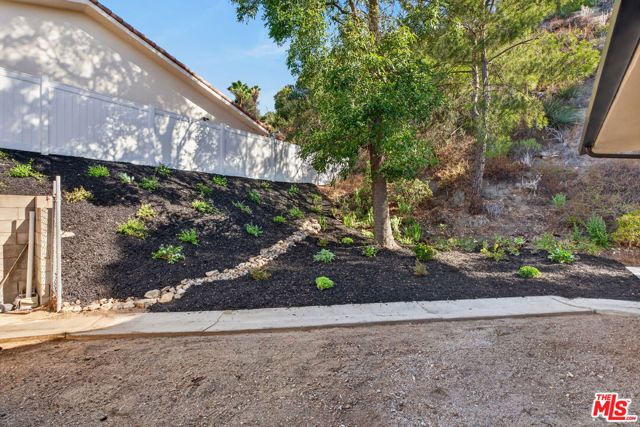 3243 Kirkham Drive, Glendale, CA 91206