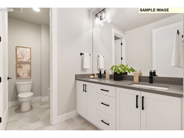 2236 Satter St, West Linn, OR 97068