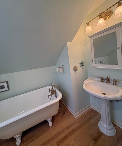 508 Division Street, Barrington, IL 60010