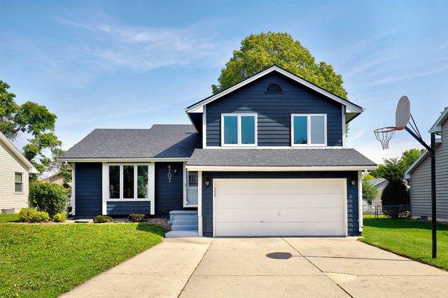 4707 Twana Drive, Des Moines, IA 50310