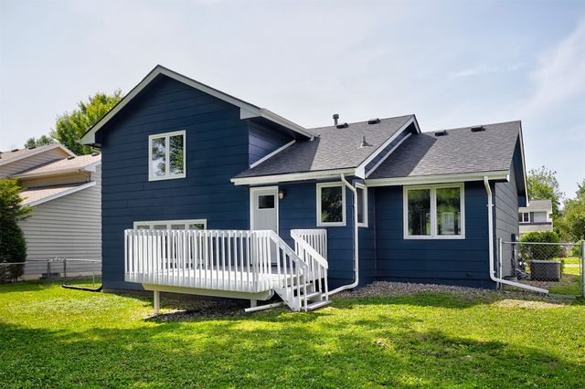 4707 Twana Drive, Des Moines, IA 50310