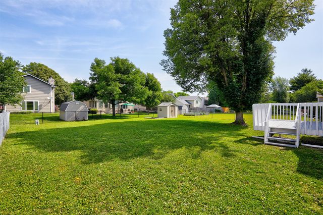 4707 Twana Drive, Des Moines, IA 50310