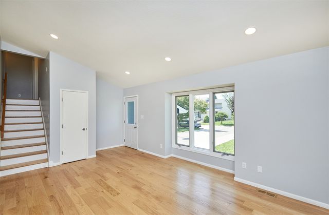 4707 Twana Drive, Des Moines, IA 50310