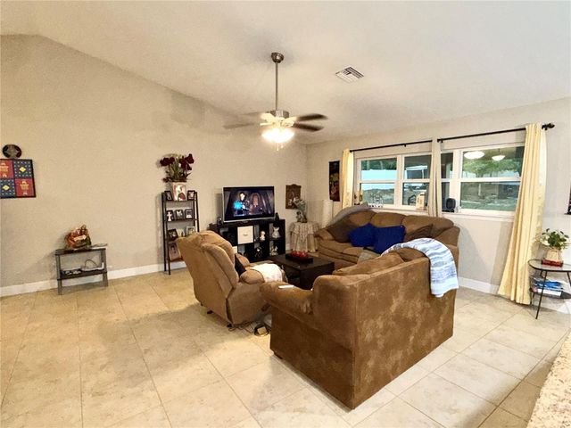 9670 SW 42ND AVENUE, Ocala, FL 34476