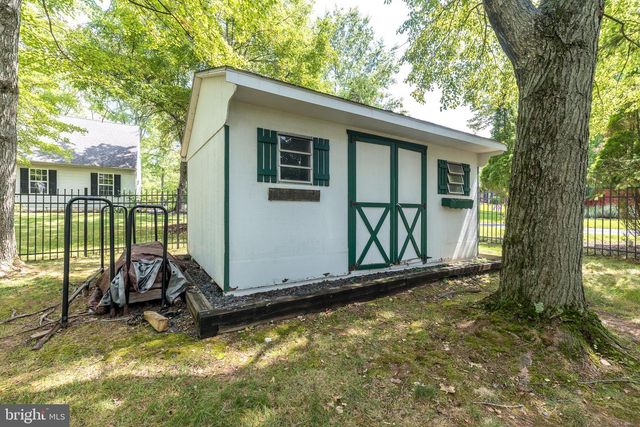 819 FULTON AVE, Lansdale, PA 19446