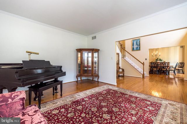 819 FULTON AVE, Lansdale, PA 19446