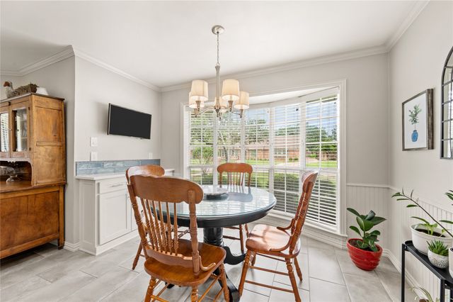 2812 Country Club Road, Pantego, TX 76013