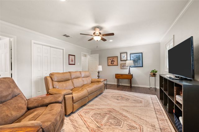2812 Country Club Road, Pantego, TX 76013
