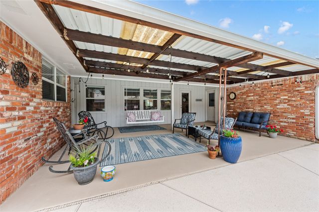 2812 Country Club Road, Pantego, TX 76013