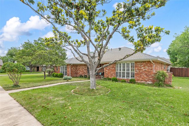 2812 Country Club Road, Pantego, TX 76013