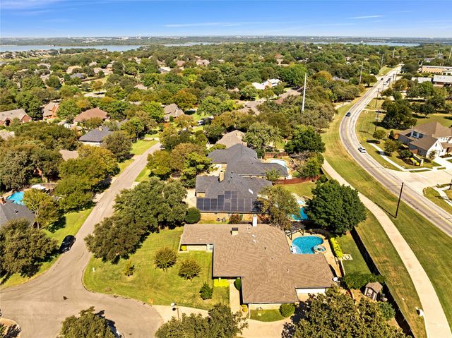 432 Moran Drive, Highland Village, TX 75077
