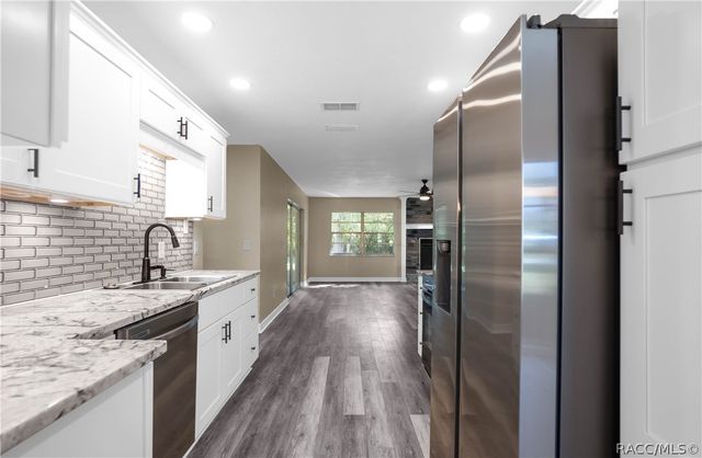 3211 S Rose Avenue, Inverness, FL 34450