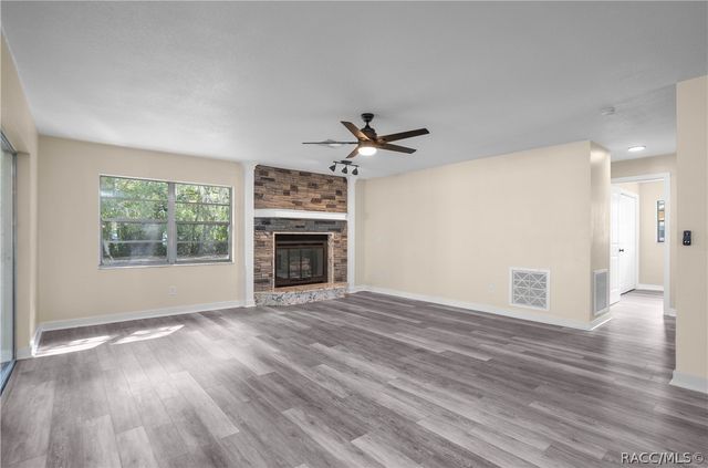 3211 S Rose Avenue, Inverness, FL 34450