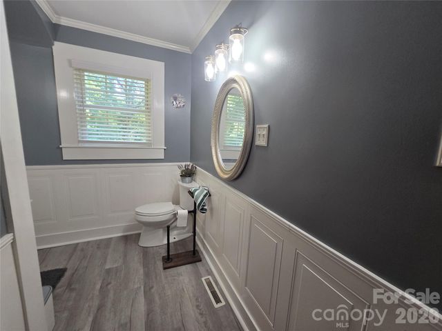 1466 White Oak Avenue, Albemarle, NC 28001