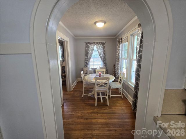 1466 White Oak Avenue, Albemarle, NC 28001