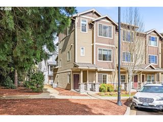 7953 Ne HEISER St, Hillsboro, OR 97006