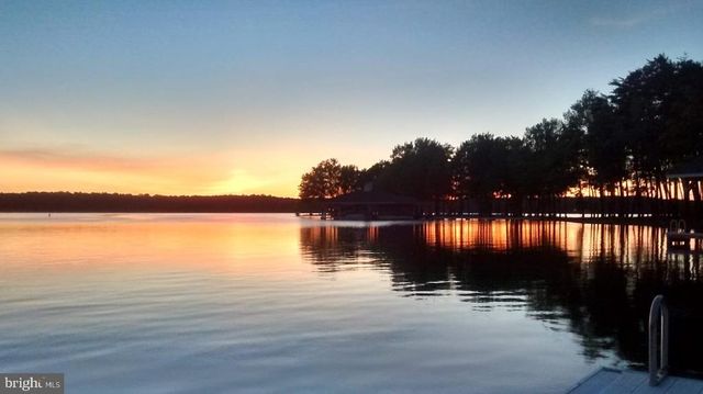 305 CATAMARAN CT, Bumpass, VA 23024