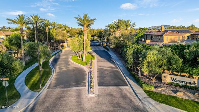 4440 S PECAN Drive, Chandler, AZ 85248