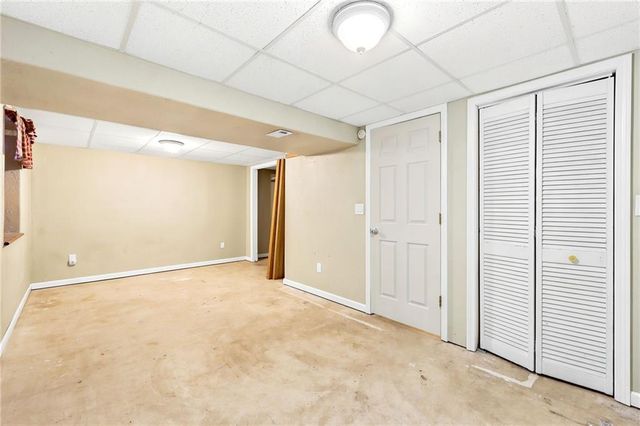 128 SW 18TH Street, Oak Grove, MO 64075