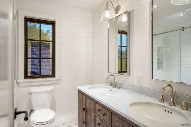 888 S Franklin Street, Denver, CO 80209
