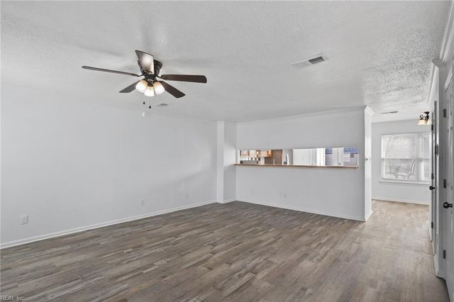 3143 Glastonbury DR, Virginia Beach, VA 23453