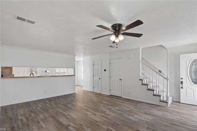 3143 Glastonbury DR, Virginia Beach, VA 23453