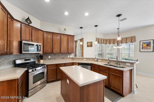 1112 HAWK WATCH Circle, St. Augustine, FL 32092