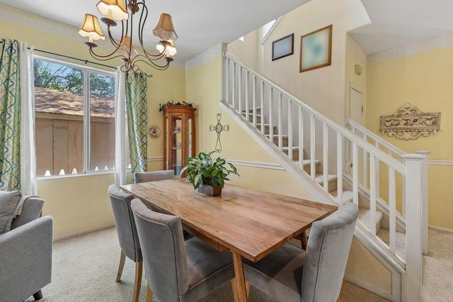 377 Natalie Way, Fallbrook, CA 92028