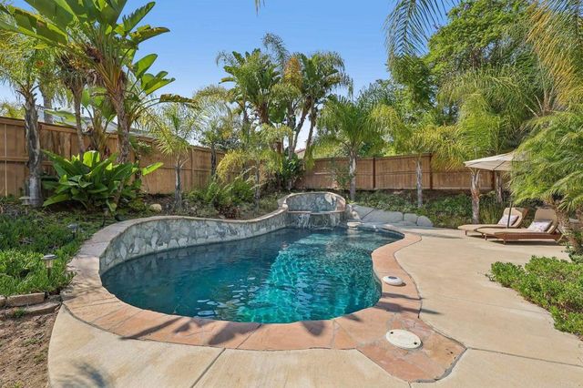 377 Natalie Way, Fallbrook, CA 92028