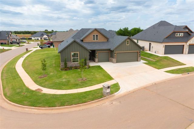 11729 NW 105th Street, Yukon, OK 73099