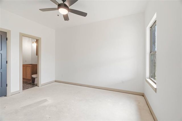 11729 NW 105th Street, Yukon, OK 73099