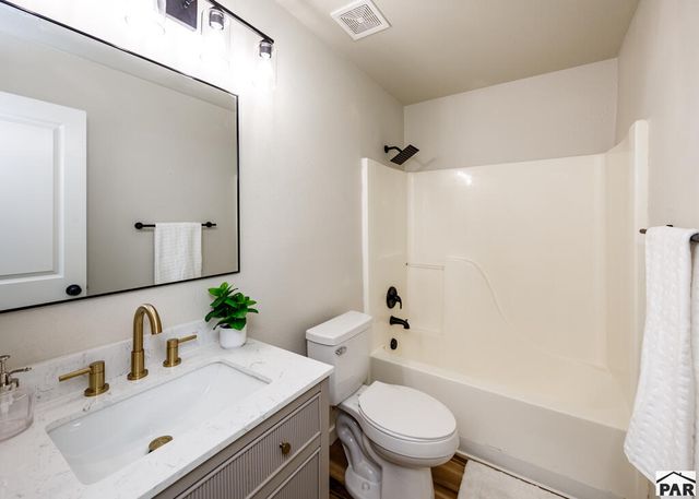 2906 Winnipeg St, Pueblo, CO 81004