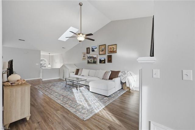 1301 Tuckaway Reach Unit D, Chesapeake, VA 23320