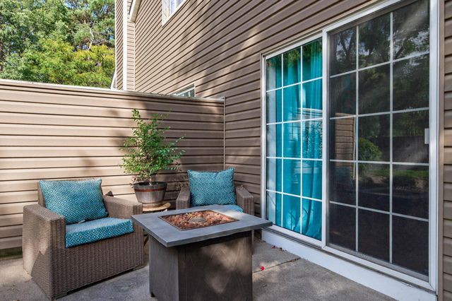 10000 Fillmore Street NE, Blaine, MN 55434