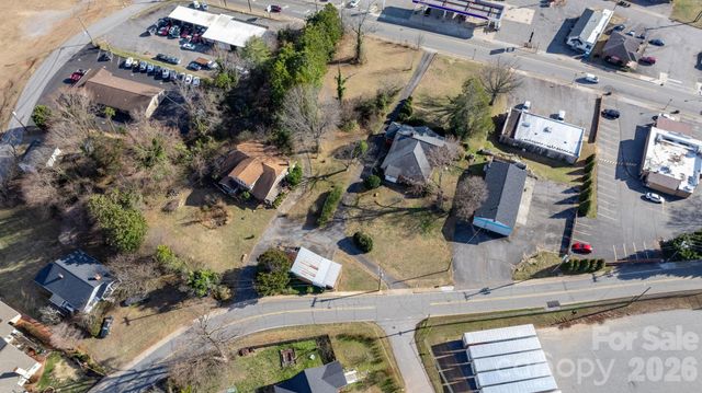 636 Main Street E, Valdese, NC 28690