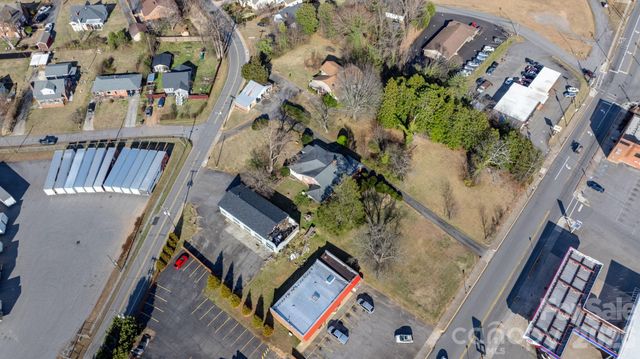 636 Main Street E, Valdese, NC 28690