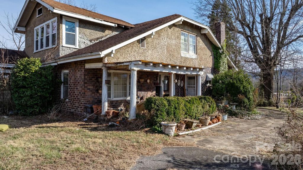 636 Main Street E, Valdese, NC 28690