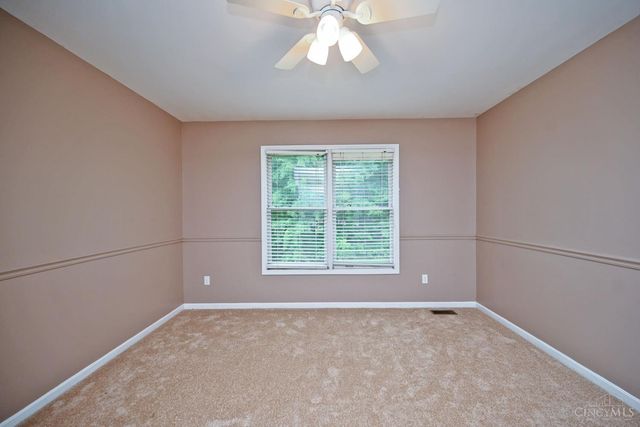 935 Paxton Lake Cove, Miami Twp, OH 45140