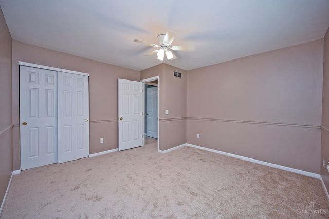 935 Paxton Lake Cove, Miami Twp, OH 45140