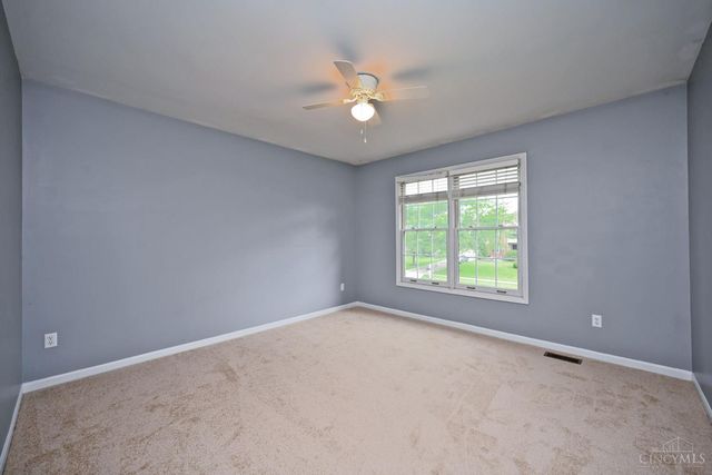 935 Paxton Lake Cove, Miami Twp, OH 45140