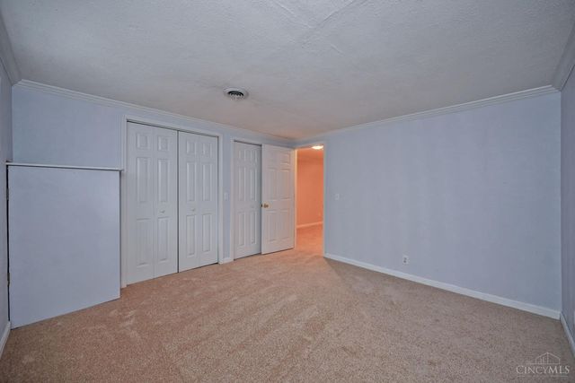 935 Paxton Lake Cove, Miami Twp, OH 45140