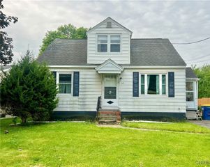 114 Myron Road, Camillus, NY 13219