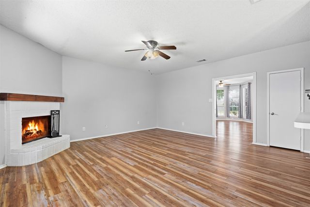 4845 Eagle Trace Drive, Fort Worth, TX 76244