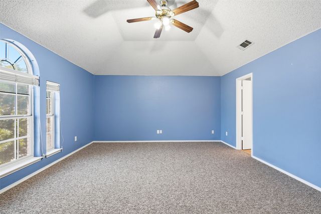 4845 Eagle Trace Drive, Fort Worth, TX 76244
