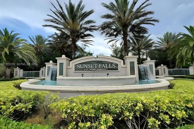 4988 SW 183rd Ave, Miramar, FL 33029