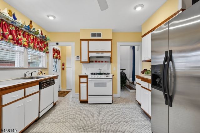 1164 Stillman Avenue, Plainfield City, NJ 07060