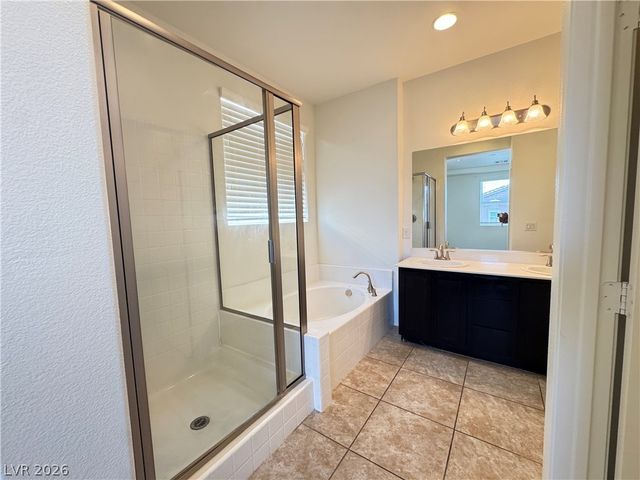 6208 YANKEE SPRING Street, Las Vegas, NV 89122