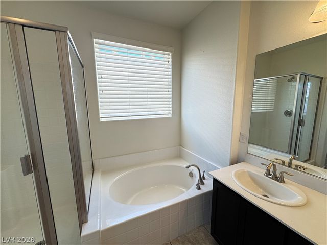 6208 YANKEE SPRING Street, Las Vegas, NV 89122