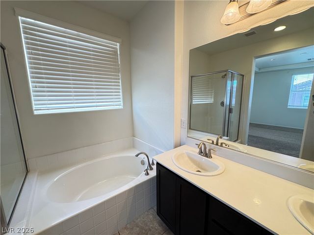 6208 YANKEE SPRING Street, Las Vegas, NV 89122